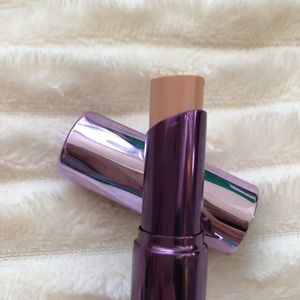 UD Lipstick Nude - Walk of Shame